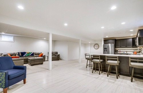 Northeast South Bend Apartment | Convenient North Bend Apt: Half-Mi to Notre Dame!