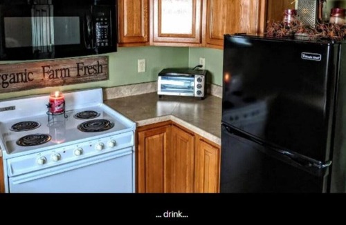 Seanor House | Convenient Primitive Ranch in Heart of Windber