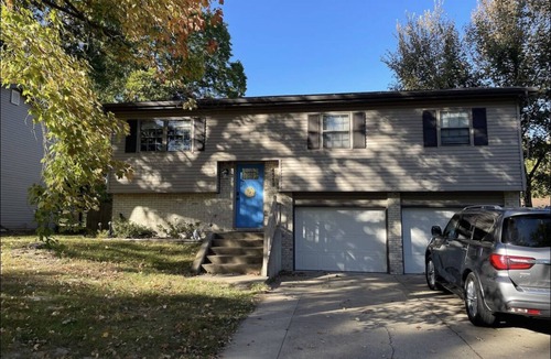 Columbia House | Convenient residential home