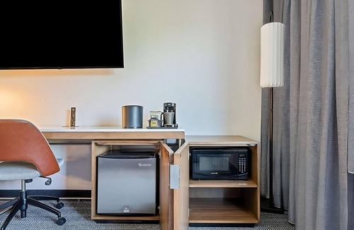 San Ramon Hotel | Convenient Stay in San Ramon! 4 Pet-friendly Units