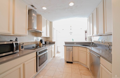 Western Branch North House | Convenient to all 7 cities