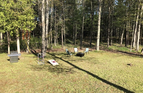 Traverse City House | Conveniently Located Cape Cod in TC, Sleeps 6