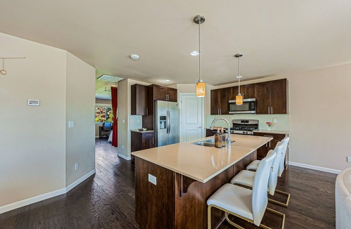 Bryn Mawr-Skyway House | Conveniently located home w/fast wifi, large deck & great views