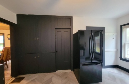 Town of Milo Cottage | Conveniently located near main street w/L2 EV charging facility