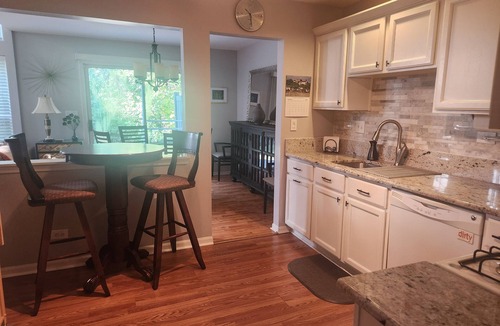 Itasca House | Conveniently located spacious townhome.