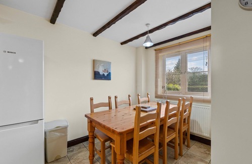 Saltash Cottage | Conveniently located to explore all that Cornwall and Devon have to offer