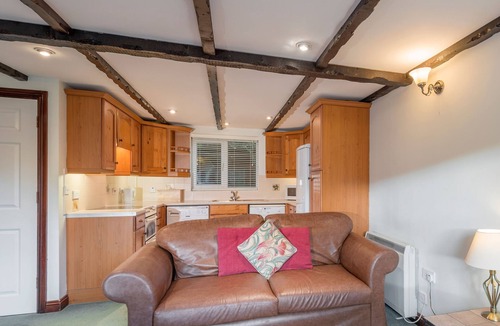 Saltash Cottage | Conveniently located to explore all that Cornwall and Devon have to offer