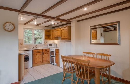 Saltash Cottage | Conveniently located to explore all that Cornwall and Devon have to offer