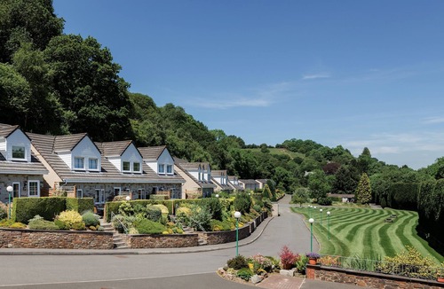 Saltash Cottage | Conveniently located to explore all that Cornwall and Devon have to offer