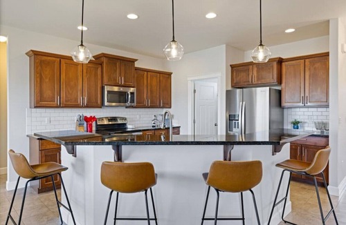 Kennewick House | Conveniently located Clean Rambler.