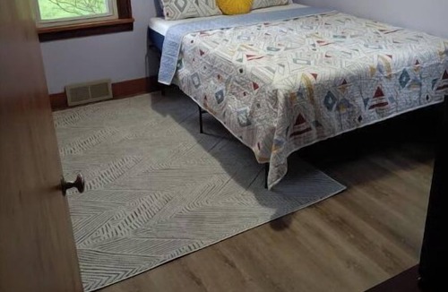 Rochester House | Conveniently Located Charm! Pet Friendly
