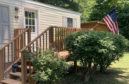 Stanton House | Conveniently Located ~ WiFi ~ Central Heat & Air.