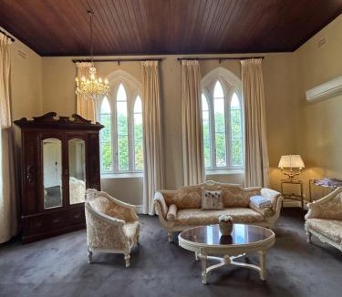 Koroit Hotel | Convent at Koroit