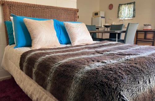 Koroit Hotel | Convent at Koroit