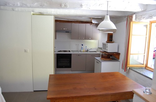 Bonac-Irazein House | Converted barn overlooking the Ariège Pyrenees