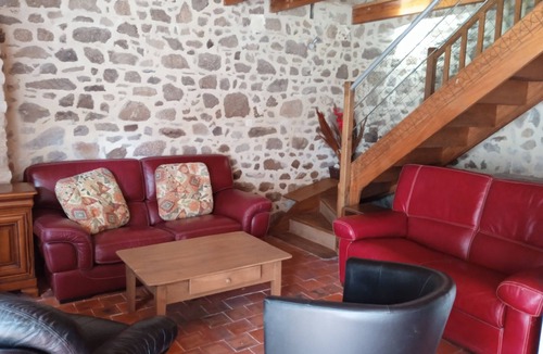 Le Tablier House | Converted barn in quiet country setting