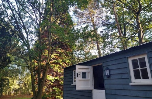 Melton House | Converted Coach House with views over Sutton Hoo