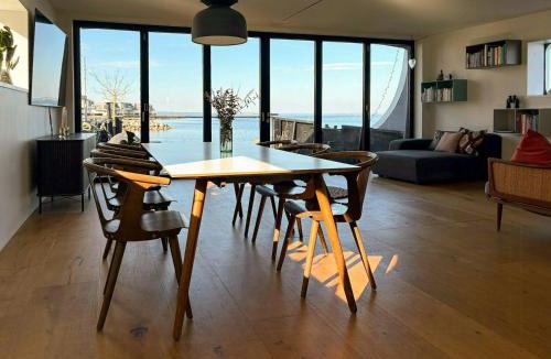 Stege House | Converted Island Ferry With Sea Access In Stege