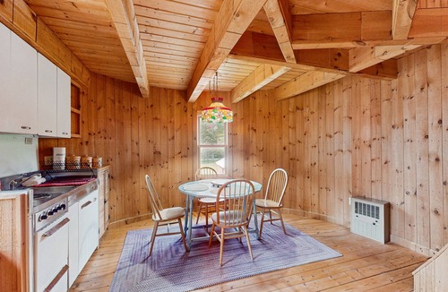 Dorset Apartment | Converted silo apartment, peaceful grounds, two ponds, kitchenette, internet