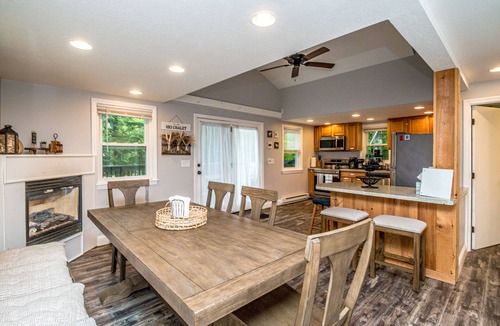 Birch Hill House | Conway Cozy Getaway Home