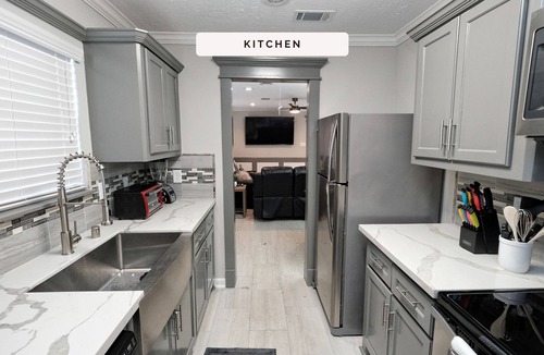 Clodine House | Cook Rd - Alief, West Hou, China Town,