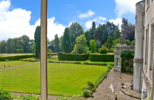 Wrexham Apartment | Cook's Flat