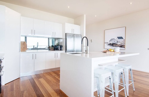 McCrae House | Cook's Lookout McCrae