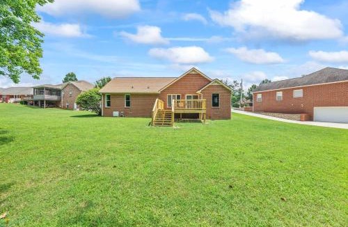 Cookeville House | Cookeville Family Retreat 3BR Home with Yard Close to TTU & Town