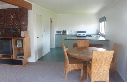 Cooks Beach House | Cooks Beach Escape, Cooks Beach