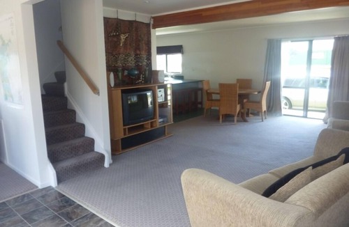 Cooks Beach House | Cooks Beach Escape, Cooks Beach