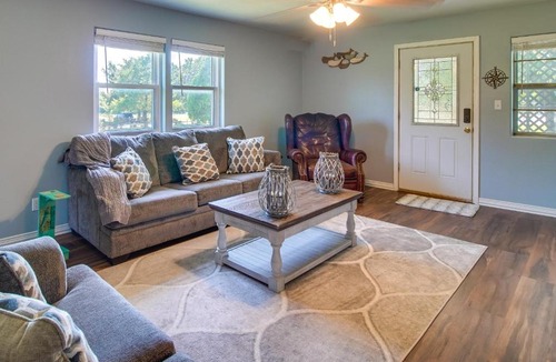 Cookson House | Cookson Vacation Rental w/Spacious Yard & Porch!