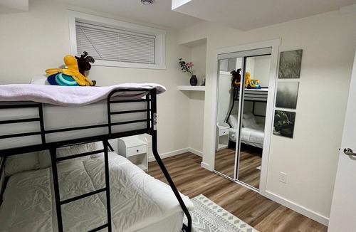 Southeast Calgary House | Cool 2-bedroom basement suite in Calgary