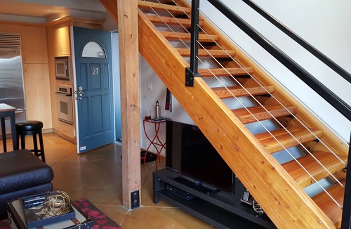 Orenco Station Condo | Cool Downtown Orenco Loft