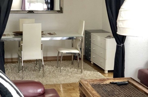 Liotard House | Cool Flat + 4 Bikes to Explore Geneva