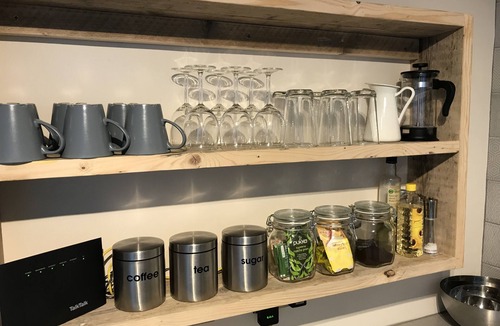 Glastonbury House | Cool, funky modern two bedroomed town house