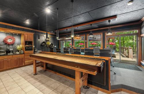 Cadiz House | Cool Goose Landing Private Dock Large Deck Game Room 61