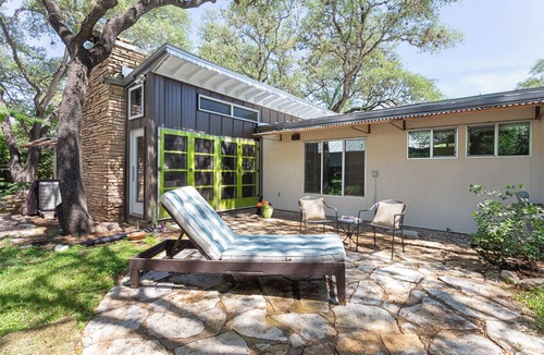 Barton Hills House | Cool Mid-Century Modern 3/2