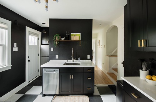 Union Park Cottage | Cool, Quiet, and Comfortable Cottage Near Mac