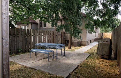 Union Park Cottage | Cool, Quiet, and Comfortable Cottage Near Mac
