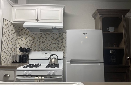 Caldwell House | Cool Ranch Mini