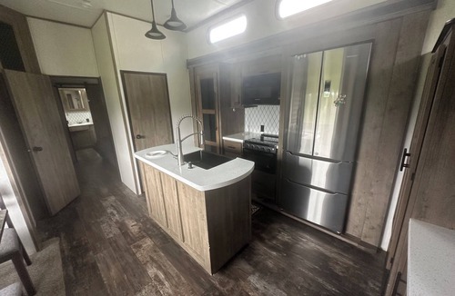 Milton House | Cool RV with AC in charming Milton