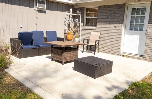 Englewood House | ~Cool Snooze 4 Crews Sleeps 12 XL Laundry~