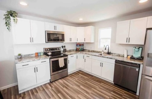 Dodge City House | Cool, Trendy house in Dodge City! The Painted Cow