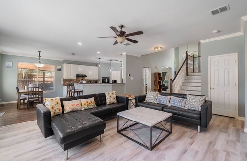 Highland Village House | Cool, unique, and spaciousl home with pool, not just another one!nnn