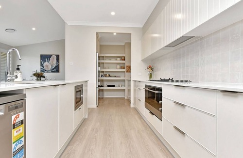 Nulkaba House | Coolabah House - Tranquil Haven in Nulkaba