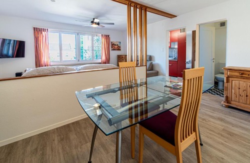 Kreuzlingen Apartment | Cooldis M