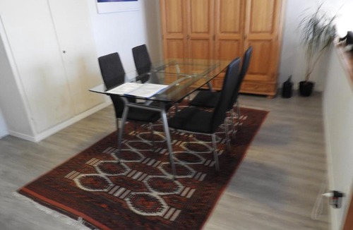 Kreuzlingen Apartment | Cooldis M