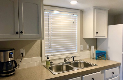 Salida House | Coolest Tiny House in Salida! Little Wren has full sized amenities, pet friendly