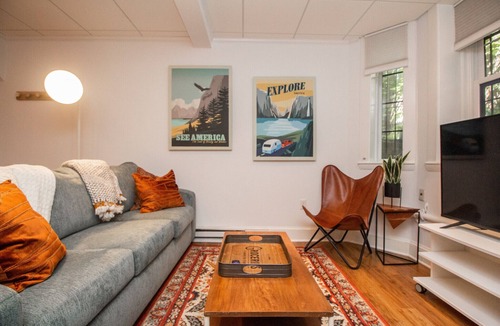 Coolidge Corner South Side Apartment | Coolidge Cor 1B Near Coolidge Corner & MBTA Acces