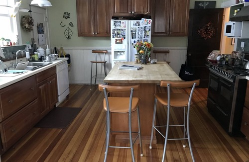 North Brookline House | Coolidge Corner, Brookline 4-bedroom, 2-bath